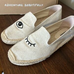 Wink Smoking Slippers - elevate any outfit comfortably